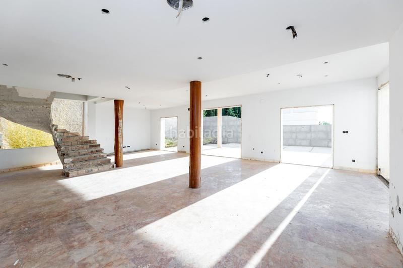 Foto 89681b42-a707-4664-8789-5f71524f9a6d. Chalet en calle borraja 1 villa de lujo en venta en Dílar