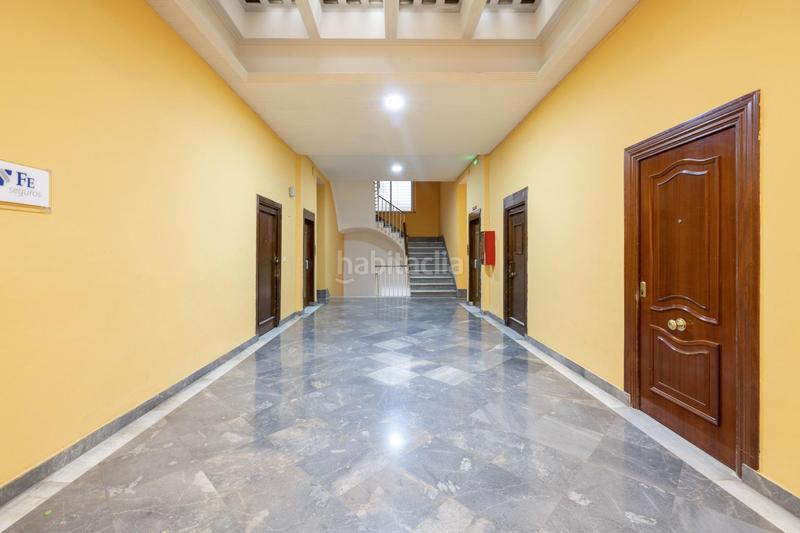 Foto b441ef97-9868-46f4-84f6-968fe8dcbf68. Local comercial a San Matías - Realejo Granada