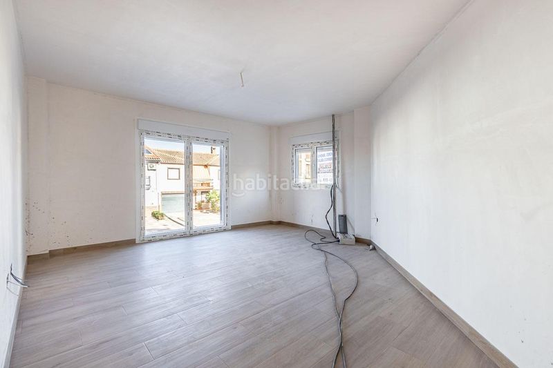 Foto 33f6b681-b22b-47cd-90af-c378ae75c4d4. Pis a Loja