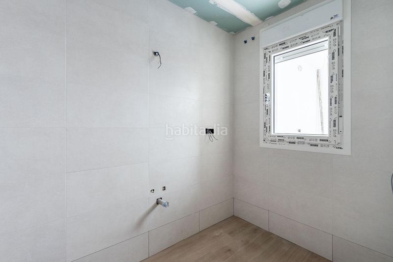 Foto 5eacf50f-71dd-43f1-8c12-34da960aadab. Pis a Loja