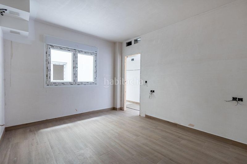 Foto c2a7c40e-1612-4ae1-885a-04f57556394f. Pis a Loja