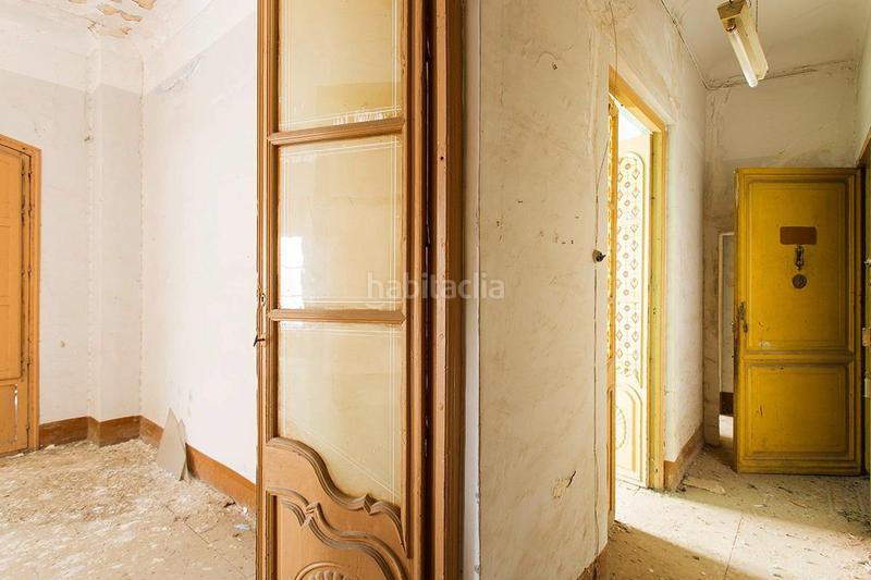 Foto 64419b1f-efa7-4313-bfc2-f1db58be4f1f. Edificio en pleno centro en Guadix