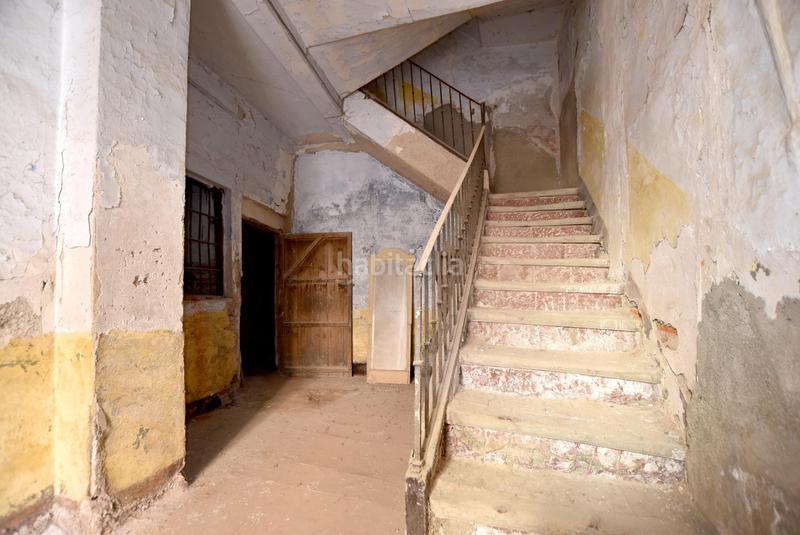 Foto 8bb5c755-9519-4adc-af9b-f19df78db8d6. Edificio en pleno centro en Guadix