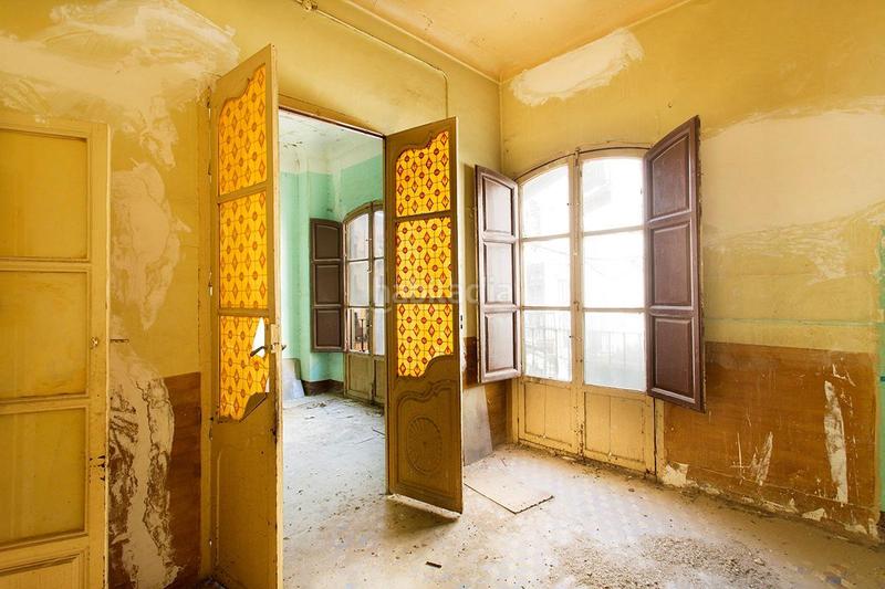 Foto 8d971292-6215-4dfe-9f07-2cf76a1f4477. Edificio en pleno centro en Guadix