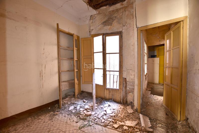 Foto a38d2863-7150-474b-9bac-5e6ac1c79ab8. Edificio en pleno centro en Guadix