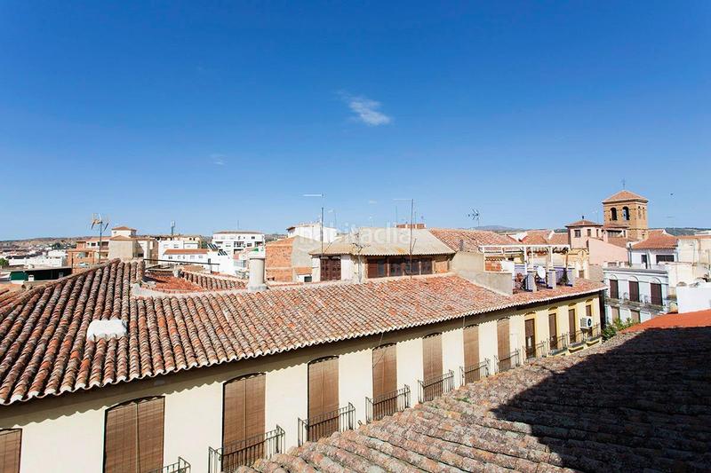Foto fc396703-06b2-4f42-bff3-2a7be5c0278b. Edificio en pleno centro en Guadix