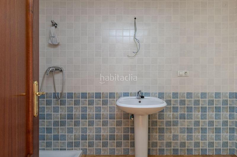 Foto cc1d35b2-1c6e-4fa1-87ca-6618c907dd74. Maison jumelée avec chauffage parking dans Torres