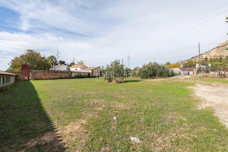 Foto 077396b4-bd3a-40c8-8d49-de53f4755e21. Wohngrundstück in Atarfe