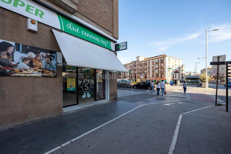 Foto 546430d9-a538-4071-aaa5-b33803998ea2. Parking coche plaza cerrada edificio alcazar de san juan en Granada