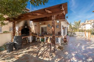 Casa a Huétor Vega. Preciosa e intima casa en huetor vega a 3 minutos de granada