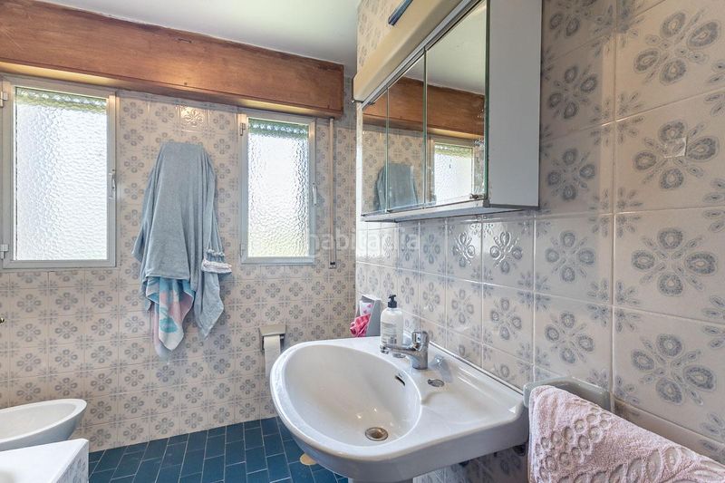 Foto 6e8b7020-f21d-4ca6-b46e-638a15d72fe6. Casa amb aparcament a Dílar