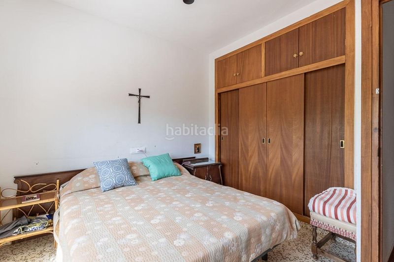 Foto 733101f7-62f3-4969-8b0f-239cd352395a. Casa amb aparcament a Dílar