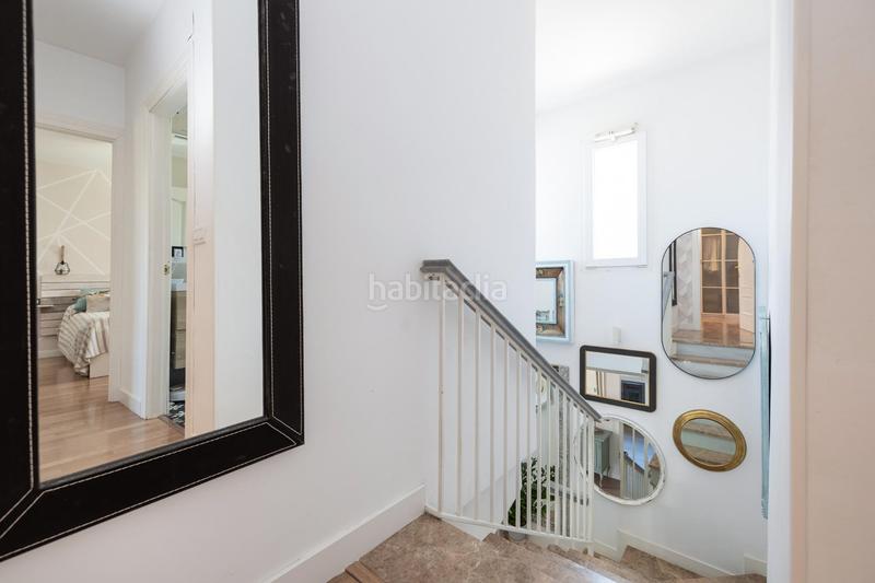 Foto 40c6c1fe-e2cb-4fc3-92dc-9c84c1b7fca6. Chalet en calle tirso de molina 14 descubre tu villa de lujo ! chalet independiente con piscina privada en Otura