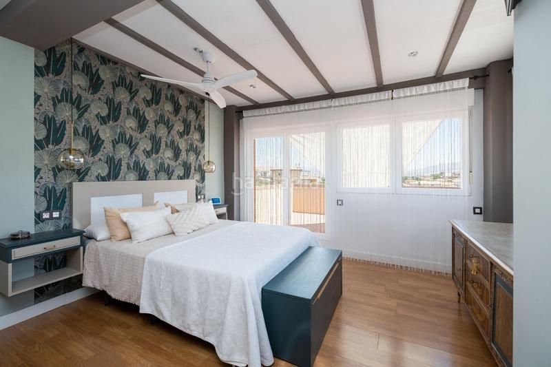Foto 5c9ef986-3ea3-4d2a-bf45-fda09fa1a91e. Chalet en calle tirso de molina 14 descubre tu villa de lujo ! chalet independiente con piscina privada en Otura