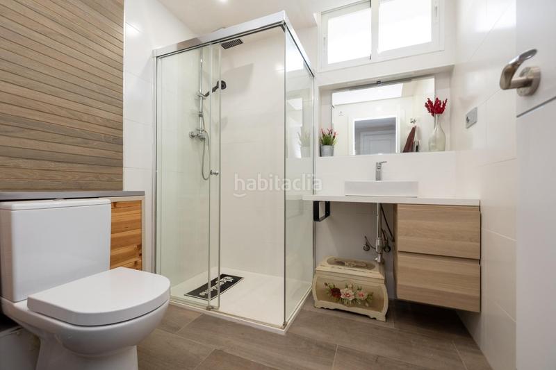 Foto 64dfffb9-8d40-4126-bb5f-7f8542b57350. Chalet en calle tirso de molina 14 descubre tu villa de lujo ! chalet independiente con piscina privada en Otura
