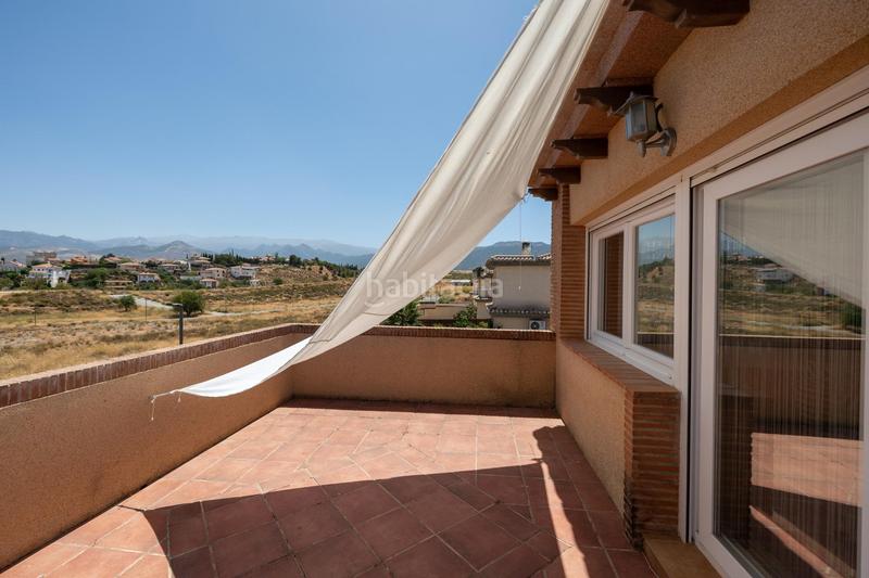 Foto df31b8fd-8d94-4083-b58c-cff55635b885. Chalet en calle tirso de molina 14 descubre tu villa de lujo ! chalet independiente con piscina privada en Otura