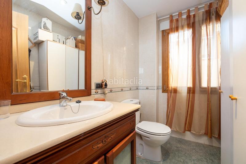 Foto 5837d583-1258-4260-b812-5e5150b0d65d. Casa pareada magnífica casa con gran terraza panorámica en Vegas del Genil