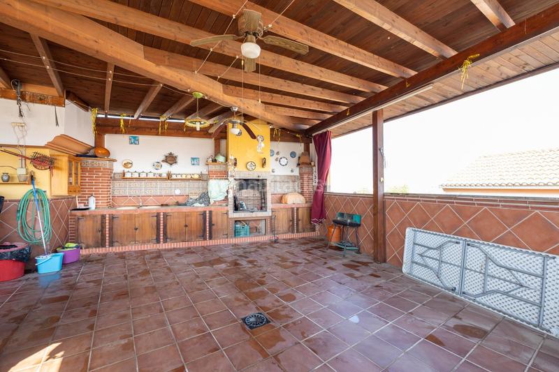 Foto bbeac5ee-19b1-4db5-bc58-7542ba24b2da. Casa pareada magnífica casa con gran terraza panorámica en Vegas del Genil