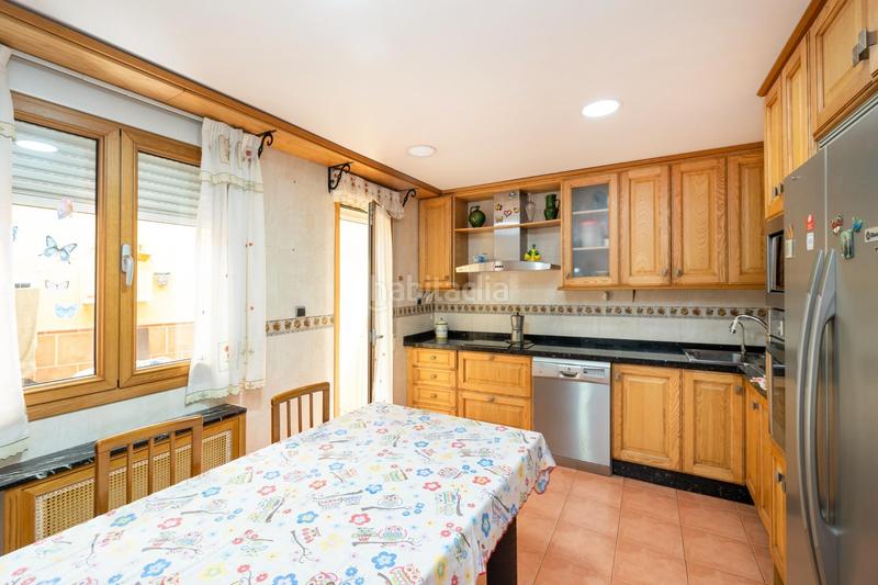 Foto c82d8031-6604-403e-8916-df83ac44b751. Casa pareada magnífica casa con gran terraza panorámica en Vegas del Genil