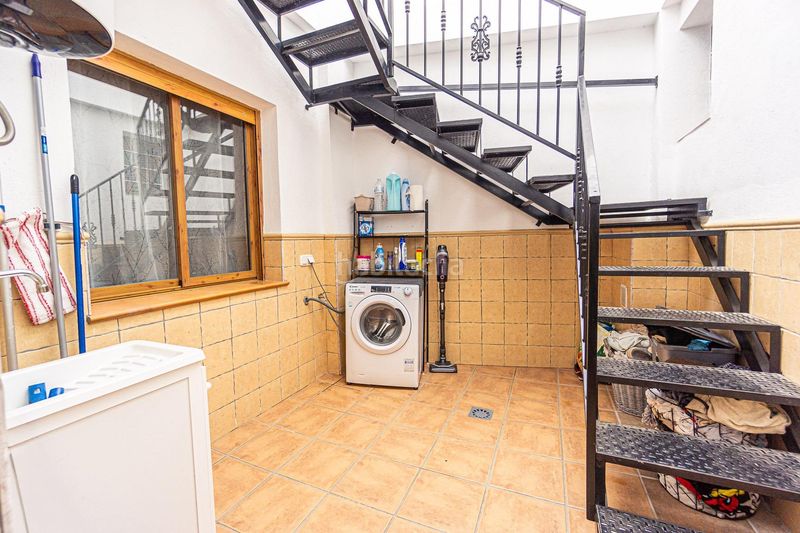 Foto bbe8ca97-8be2-48dc-b810-7322e823623f. Casa  con negocio en Montillana
