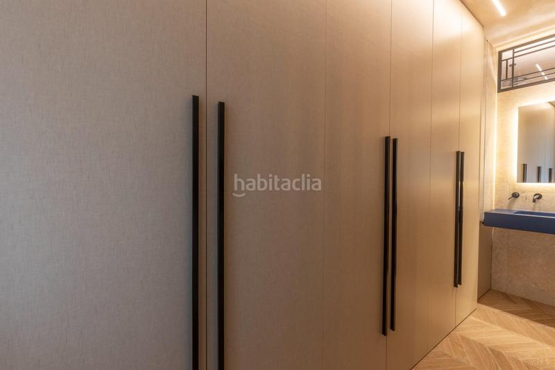Foto 42382421-5ec6-46c7-b44d-22dcf3bd6bff. Loft un loft que redefine el concepto de exclusividad y distinción, en zona céntrica y privilegiada. en Granada