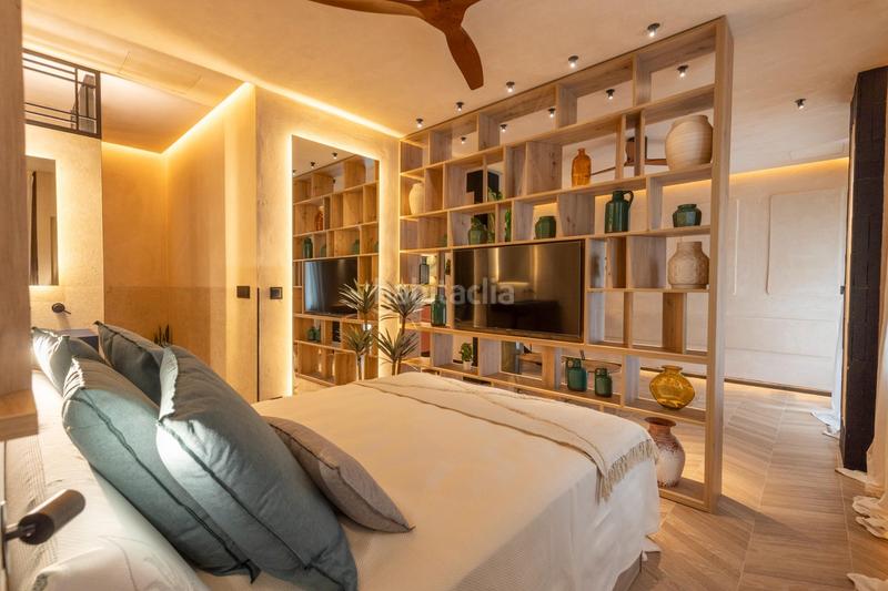 Foto c033d82e-b2cb-4a05-976c-ac49a49b30ec. Loft un loft que redefine el concepto de exclusividad y distinción, en zona céntrica y privilegiada. en Granada