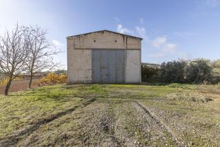 Bâtiment à usage industriel à Albolote. Oportunidad! parcela rústica con nave