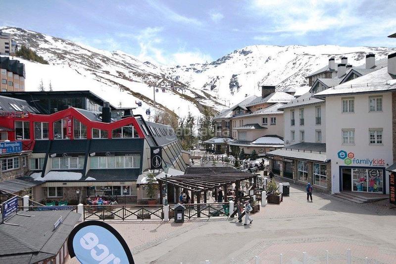 Foto ab30021f-e38a-41b4-b384-e70d46e81cab. Attico con riscaldamento parcheggio in Zona media Sierra Nevada