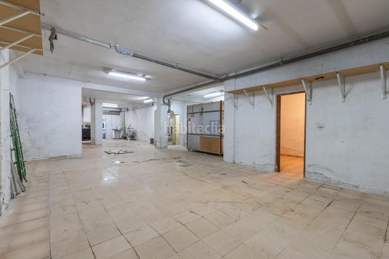 Foto 762e5283-3fbe-4eb2-86d9-688710681e2e. Local commercial dans calle asturias 29 dans Barrio de Zaidín Granada