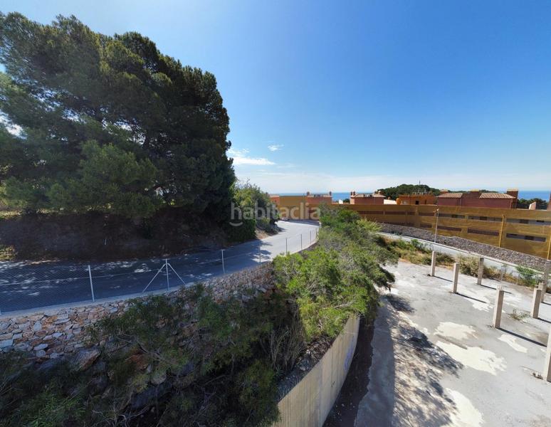 Foto cf12f37f-f940-4868-9dbc-e3a6f1ce2f4b. Terreno residenziale in carretera de la playa 19 in Almuñécar