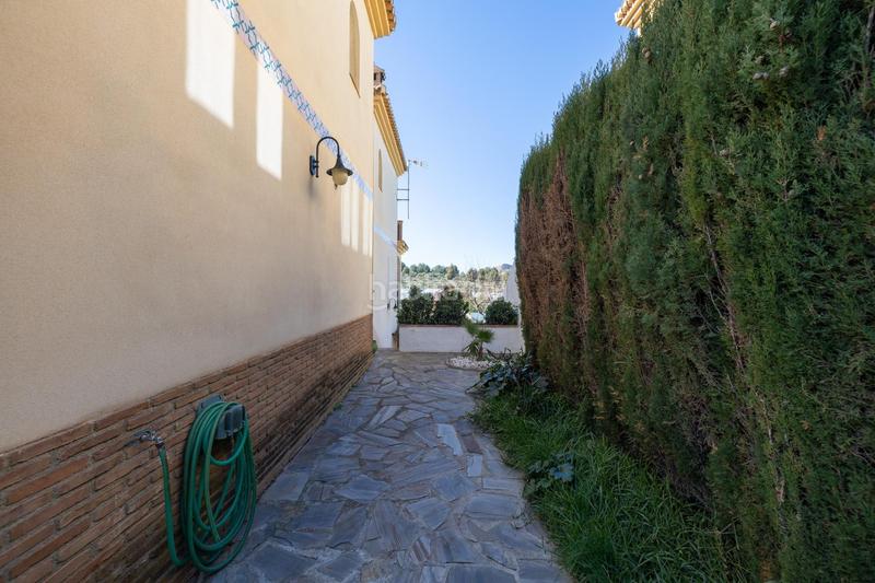 Foto 8dd55811-bec9-4b19-9c75-bfec9f9b20c8. Xalet amb calefacció aparcament piscina a Urbanizaciones Alhendín