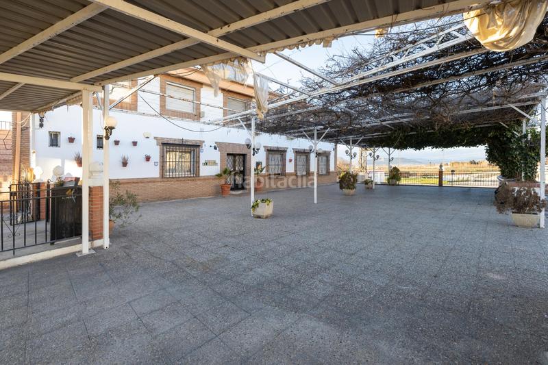 Foto 0d1b8079-0231-45aa-b2e6-d426654e5321. Local comercial a Camino de Ronda Granada