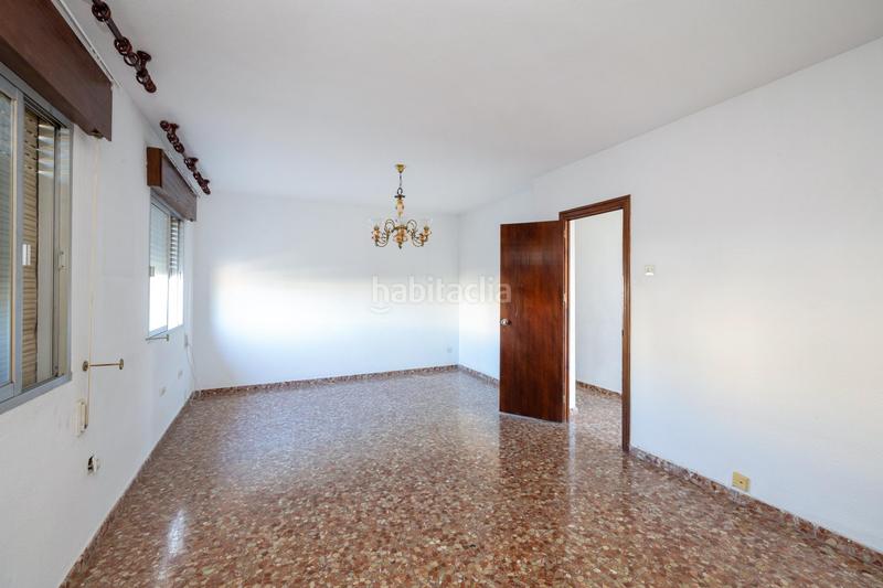 Foto 1b814673-9fe3-46d0-961b-484e118b5d74. Local comercial a Camino de Ronda Granada