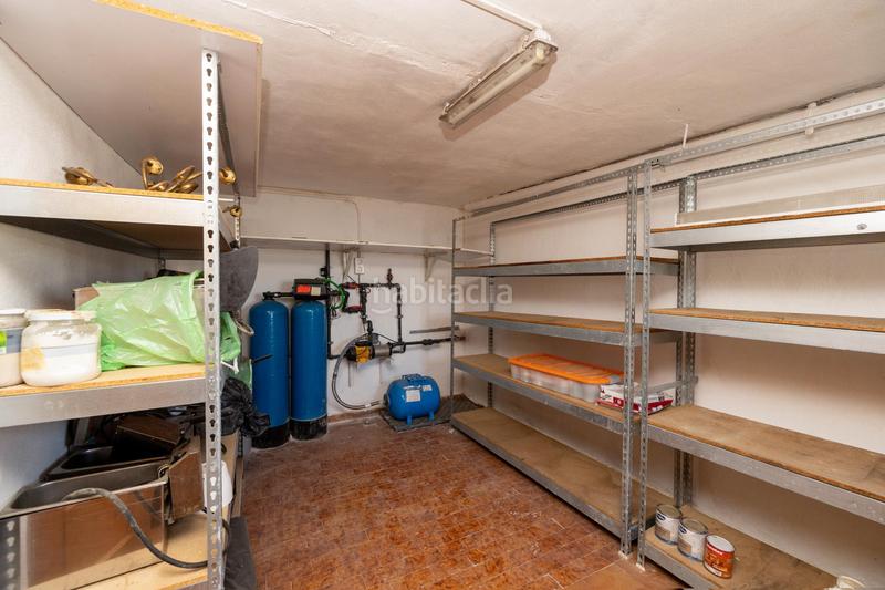 Foto 2dd2522b-be59-4195-a69e-476acb4f8618. Local comercial a Camino de Ronda Granada