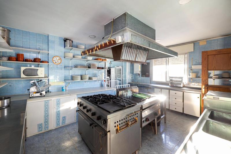 Foto 7633b241-b403-4c2e-9200-0be940d6c309. Local comercial a Camino de Ronda Granada