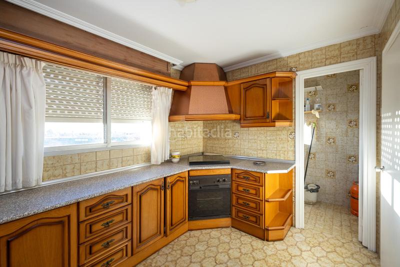 Foto 8284123a-fcf8-4404-8039-0ba1e11dc5bf. Local comercial a Camino de Ronda Granada