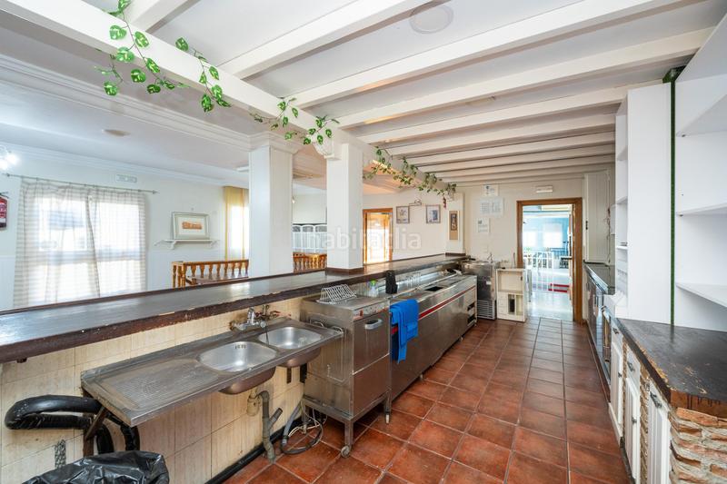 Foto d9563512-54be-4214-ab26-9ad127f6d8ac. Local comercial a Camino de Ronda Granada