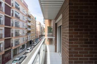 Pis a Calle santa clotilde 12. Piso en venta en calle santa clotilde, junto a hipercor, con pla