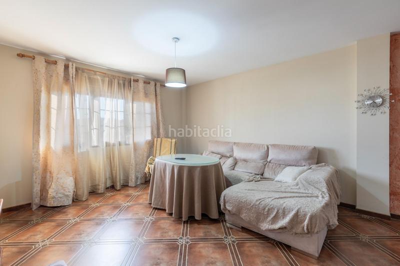 Foto e0cc8ab4-be04-44d3-acd4-0081ffbd1efd. Pis a calle de fabrica nueva 4 a Íllora