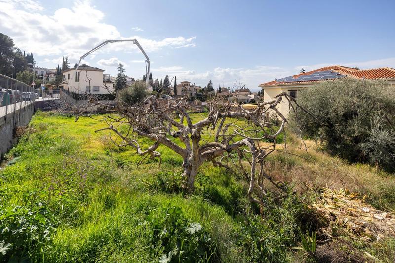 Foto a172ea57-5ded-4368-a34a-945fd0ee0c1b. Terrain résidentiel dans Barrio de la Vega Monachil