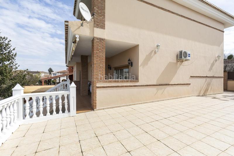 Foto 4f7ccfca-b454-4f3a-b589-97504d558111. Chalet gran chalet independiente en lachar en Láchar