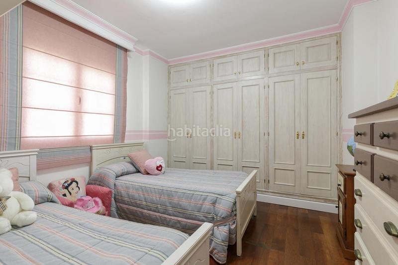 Foto 5b52c792-556a-483e-9e6b-6b3554fe9ad9. Chalet gran chalet independiente en lachar en Láchar