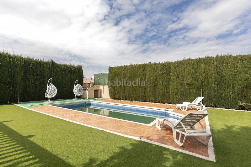 Foto a5b7f055-7f21-47a9-b7a7-d32b2505c239. Chalet gran chalet independiente en lachar en Láchar