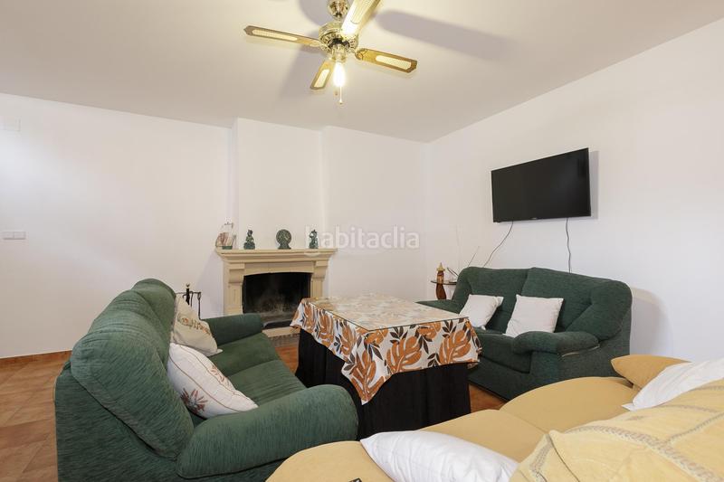 Foto e8b6a027-2de1-40d0-8c5f-3732e69974d4. Chalet gran chalet independiente en lachar en Láchar