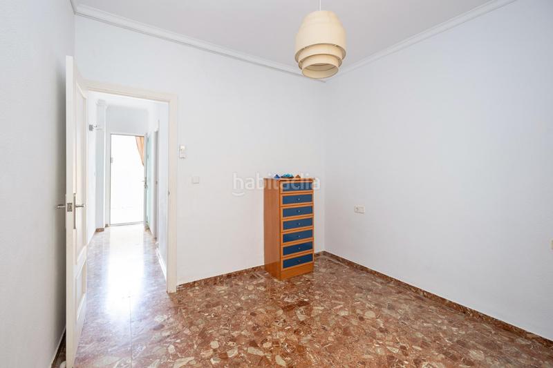 Foto cc21bcab-dcc6-4bbf-bc07-d30844d754a1. Casa  en pleno centro en San Antón Armilla