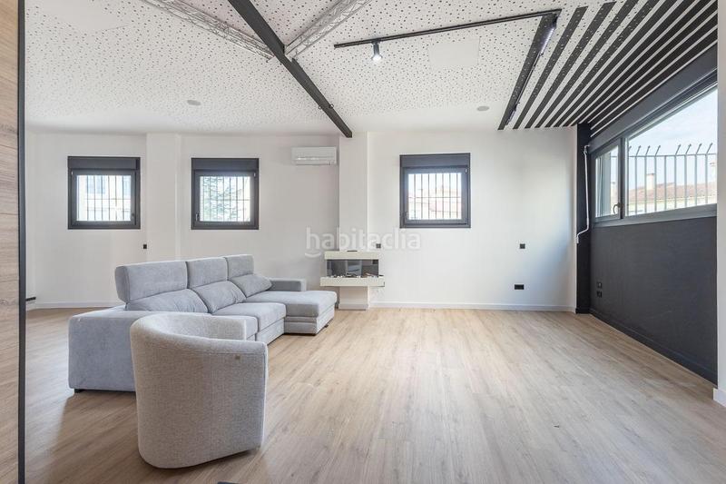 Foto ceef17aa-5ae1-4c42-b3f7-0fccf3d90c05. Piso loft de lujo a estrenar en Camino de los Neveros - Serrallo Granada