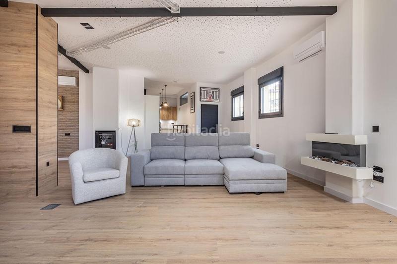 Foto dba6315c-9918-4ccd-b118-4d07b985f435. Piso loft de lujo a estrenar en Camino de los Neveros - Serrallo Granada