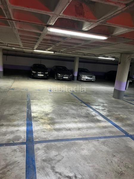 Foto a6a2f529-6f3b-4ab0-814e-9c4c7e86a5c8. Aparcament cotxe a Cervantes Granada