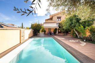 Chalet en Ogíjares. Casa de ensueño en ogíjares a un paso del centro de granada!