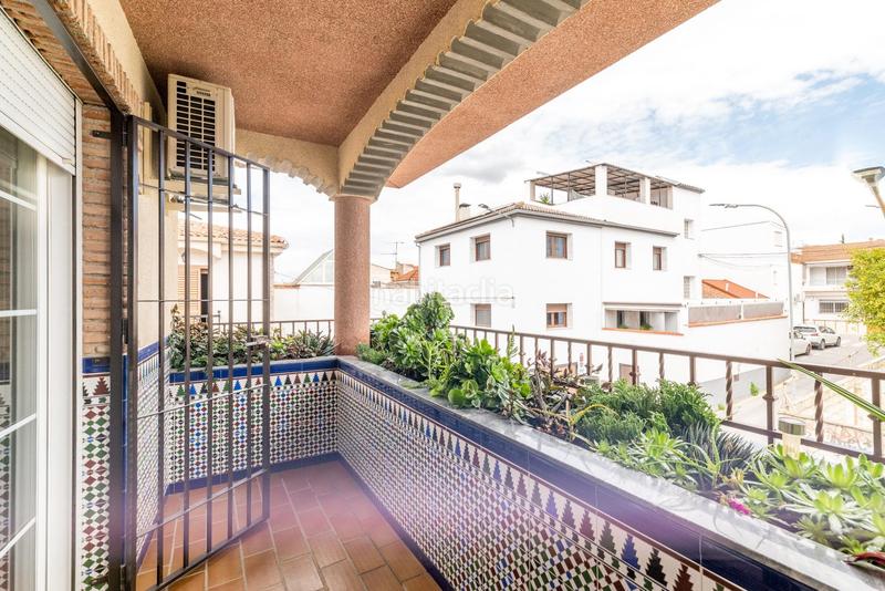 Foto 129e627c-1a0b-4308-9c1e-6c81e98ecf5e. Casa adosada en calle de las parras 2 oportunidad única! casa adosada haciendo esquina , granada en Maracena
